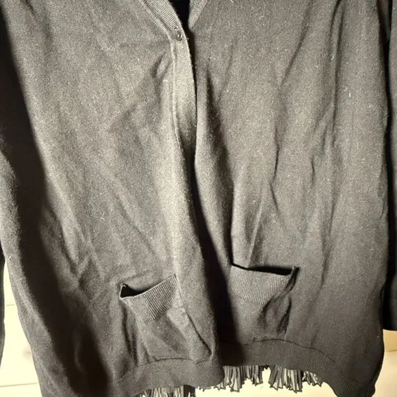 Leo & Ugo Black Back Ruffle Detail Button/Snap Front Cardigan Front Pockets Sz 4